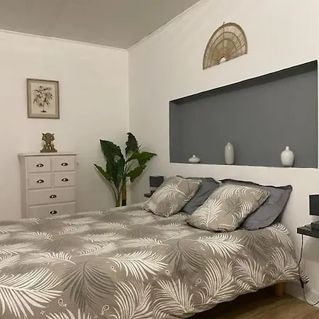 Du Voyageur Apartman *